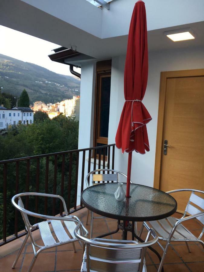 Narcea Turismo Real Apartment Cangas De Narcea Exterior foto